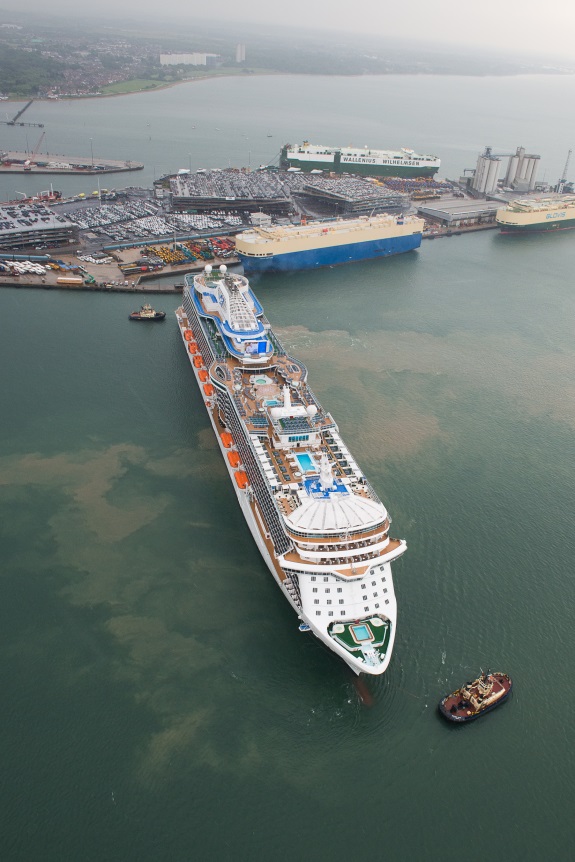 Llegada del Royal Princess a Southampton. Foto Princess Cruises.