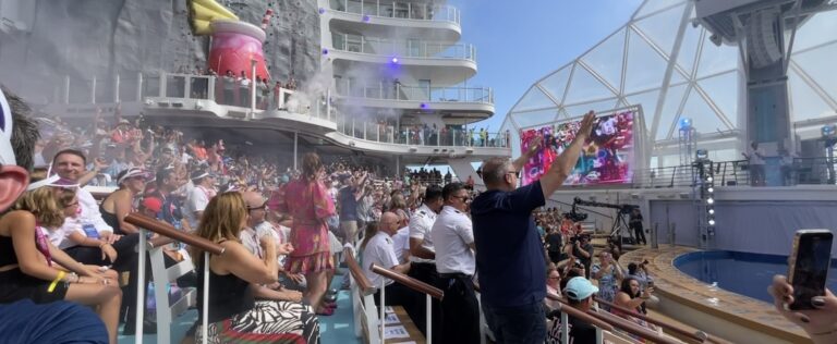 Bautismo del Utopia Of the Seas