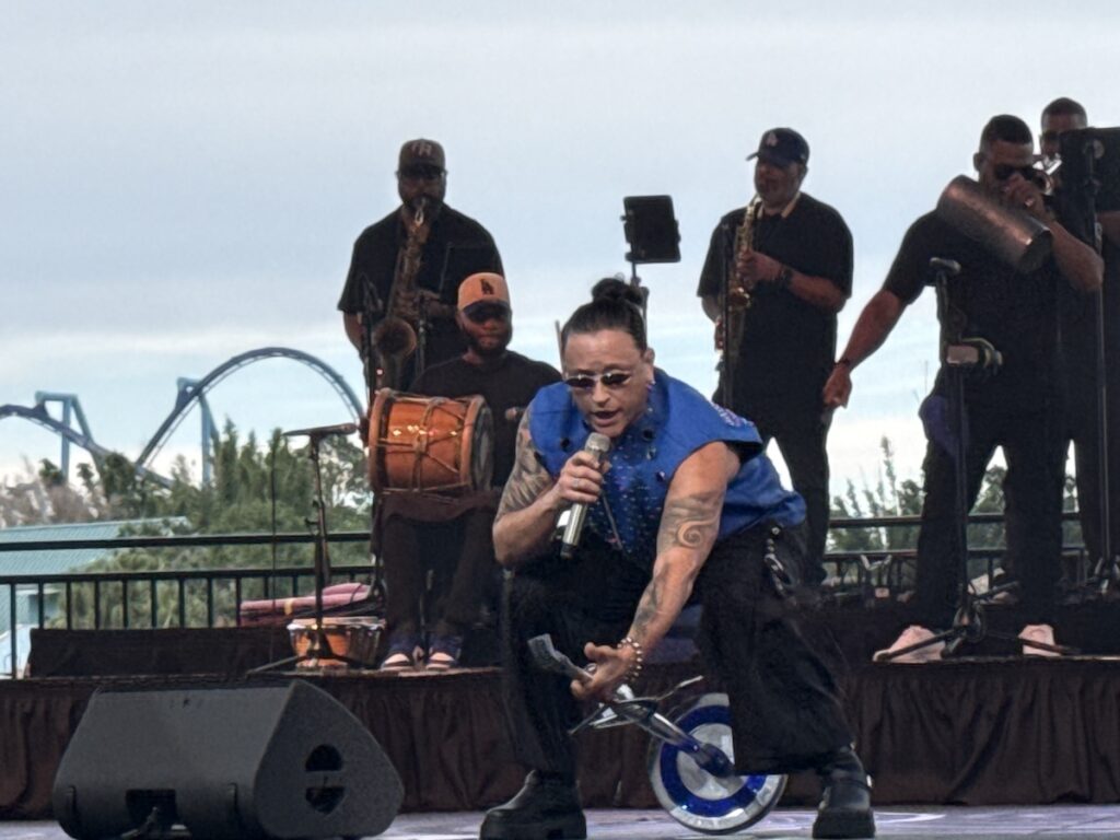 Elvis Crespo se presento en Seven Seas Food Festival 2026 de SeaWorld. Foto/Gregorio Mayi